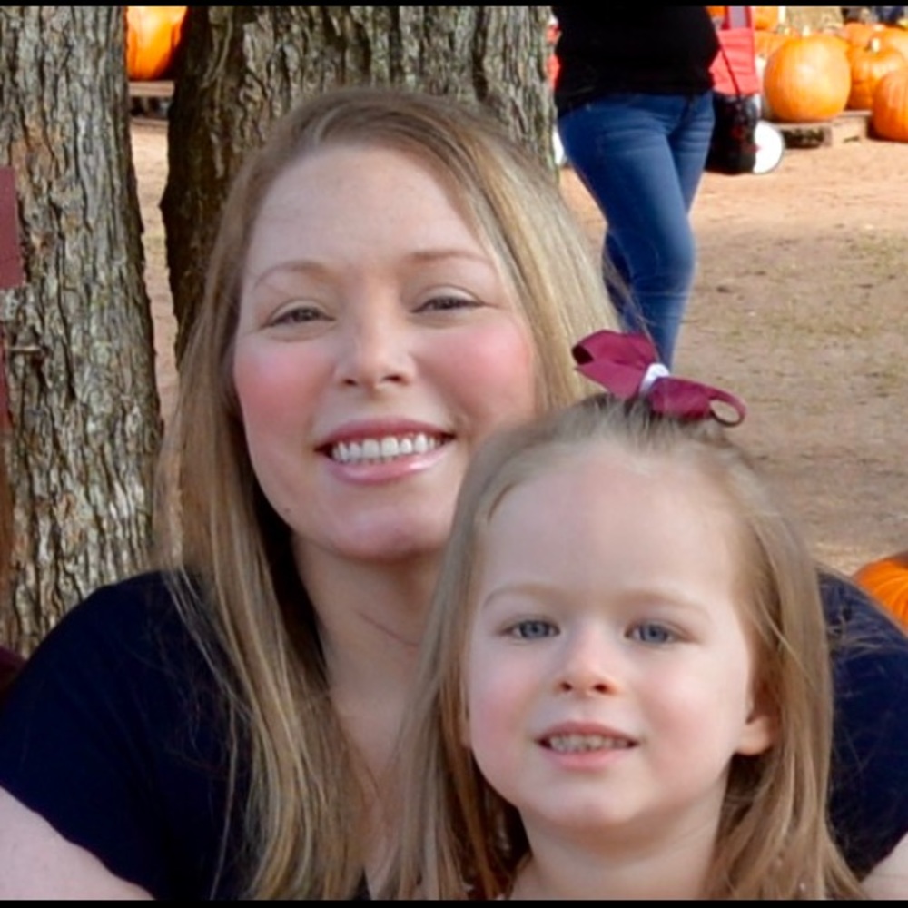 Meet your Posher, Elizabeth